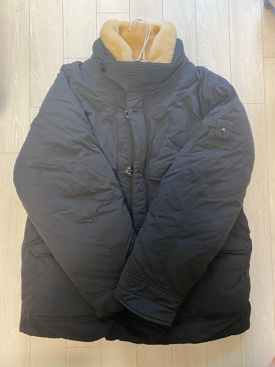 이스트로그x시리즈 나누크 M사이즈 상품이미지1