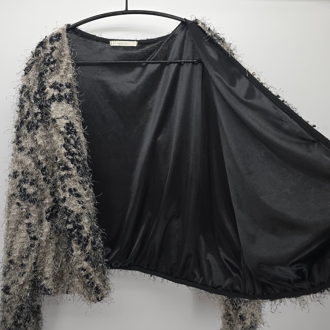 보카시 부클 니트 크롭 가디건 상품이미지10