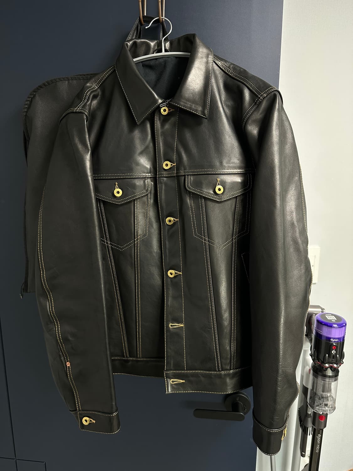 소가죽 3세대 트러커 자켓 상품이미지1