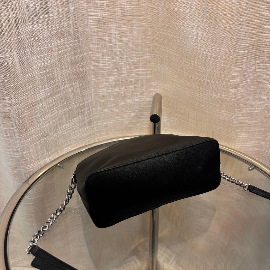 정품 마이클코어스 사피아노 크로스백     상품이미지7