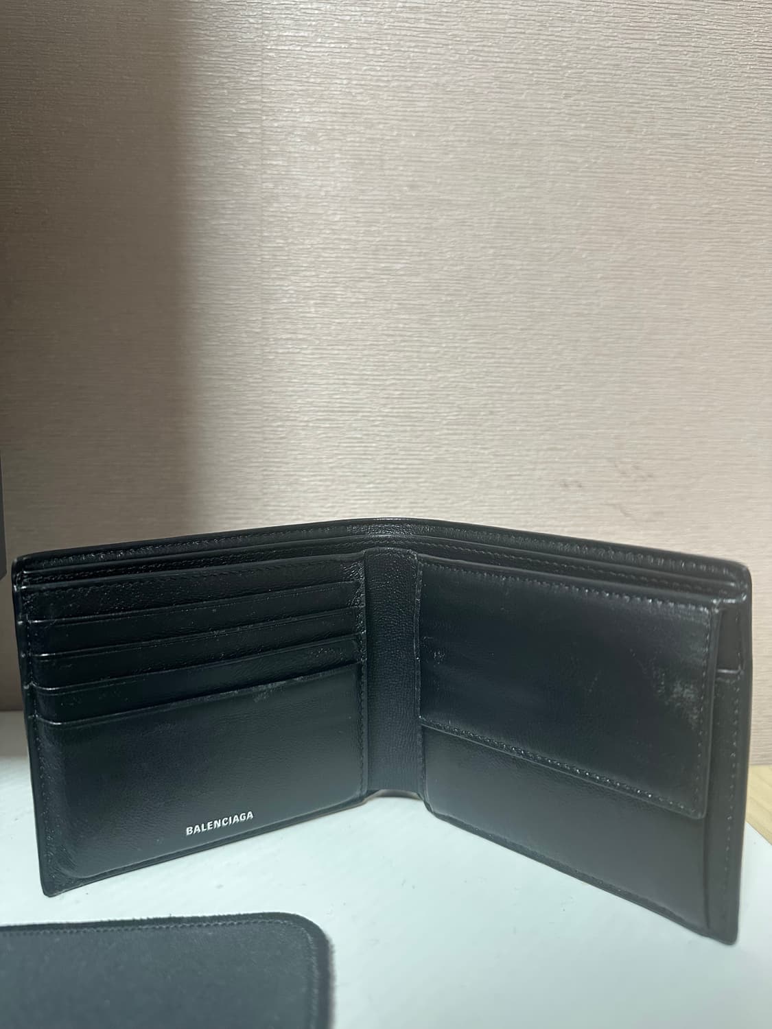 발렌시아가 남성 반지갑 상품이미지2