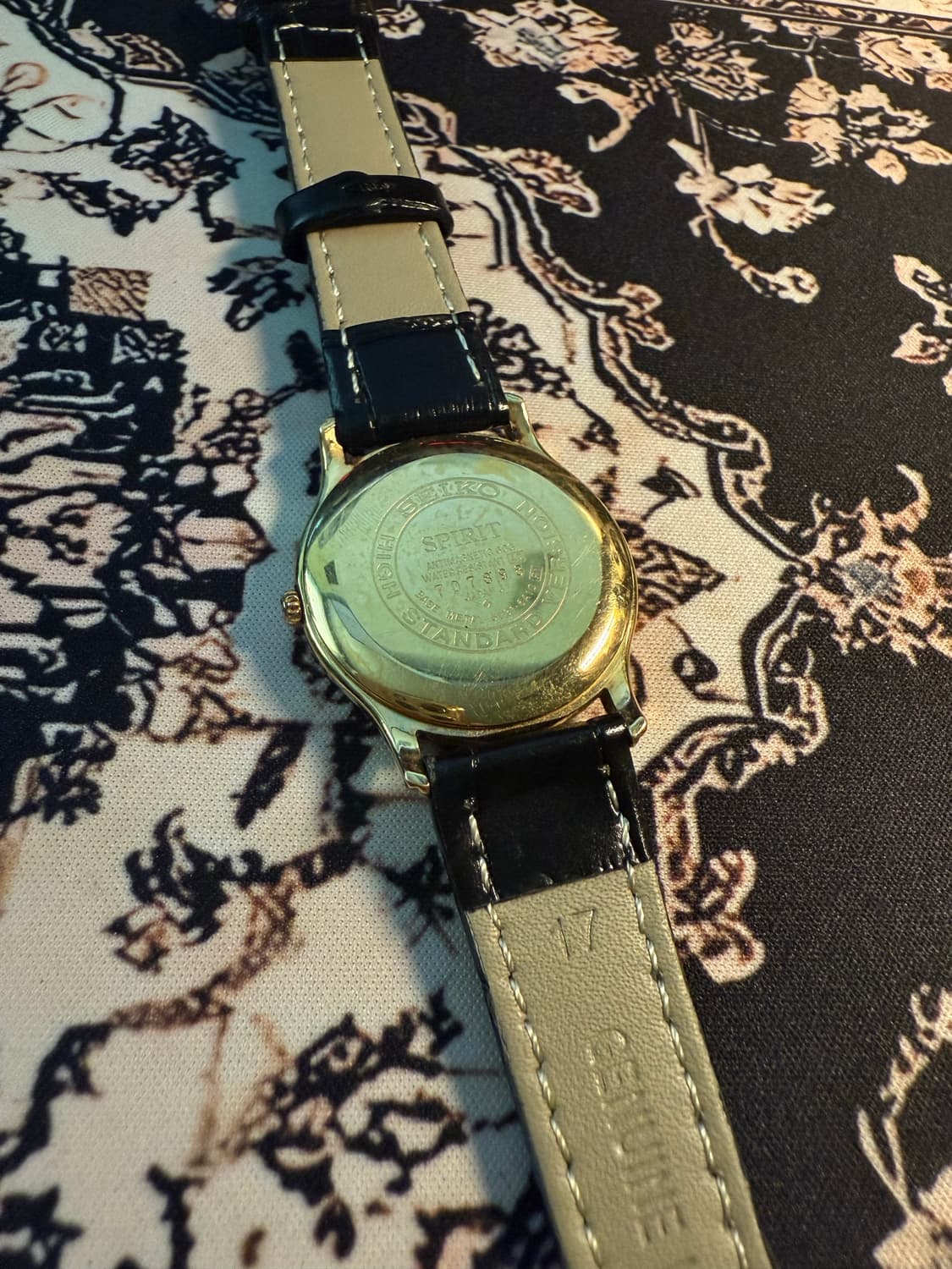 Seiko 빈티지 쿼츠 시계 상품이미지3