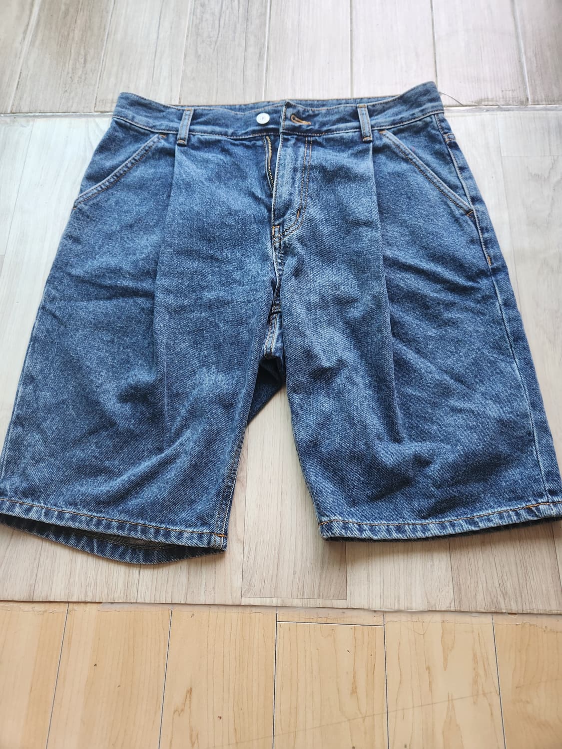 유니폼브릿지 원턱 데님 쇼츠 M(30) 상품이미지1