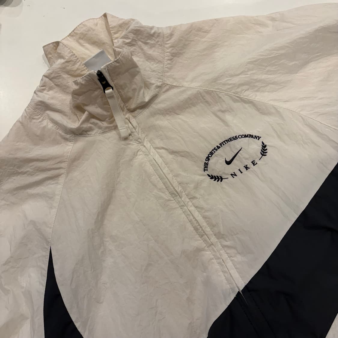 [M] 나이키 빅스우시 바람막이 화이트/블랙 B348 상품이미지3