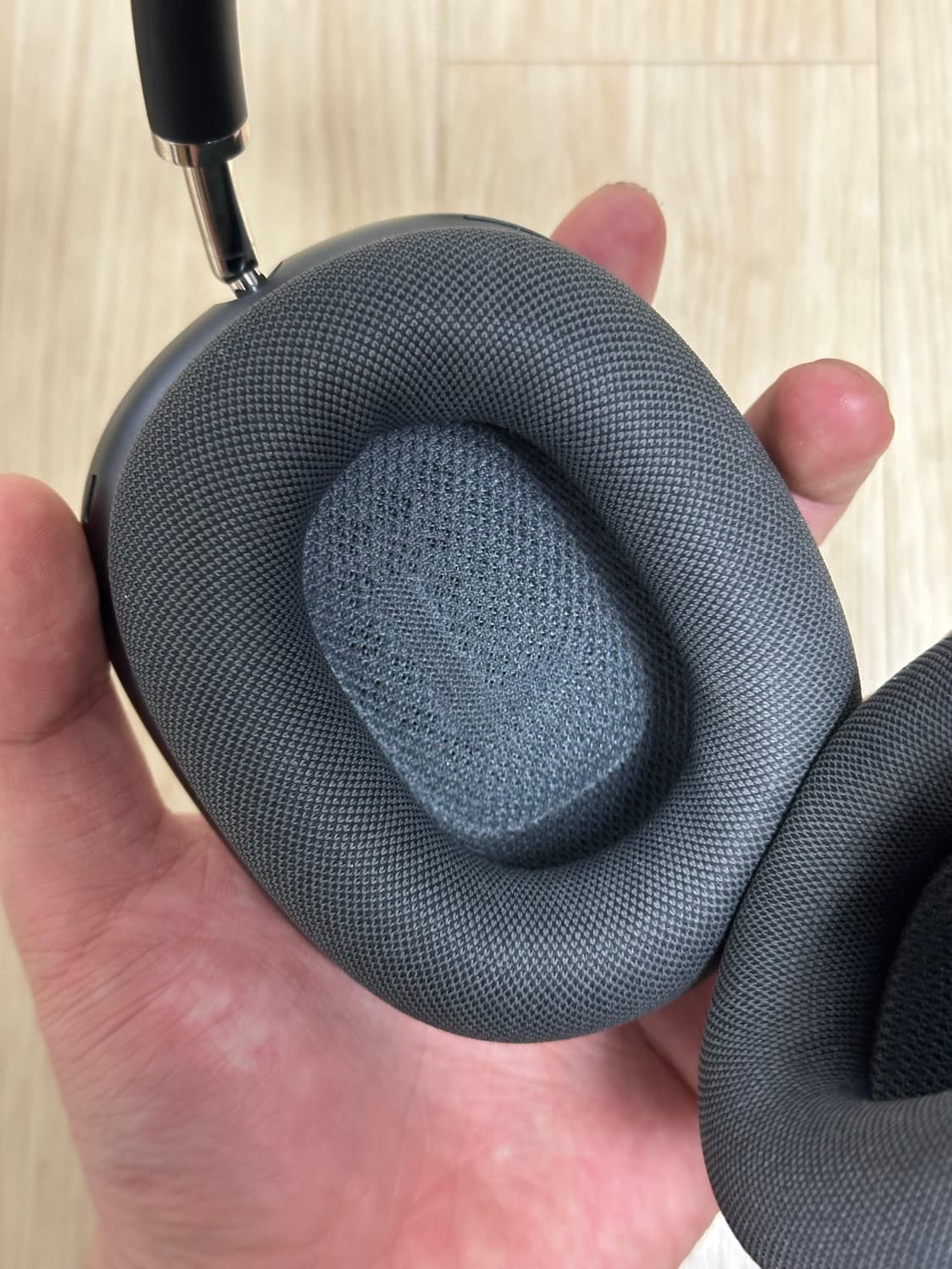 [상태 최상] 애플 에어팟 맥스 스페이스 그레이 풀박스 거치대포함 상품이미지6