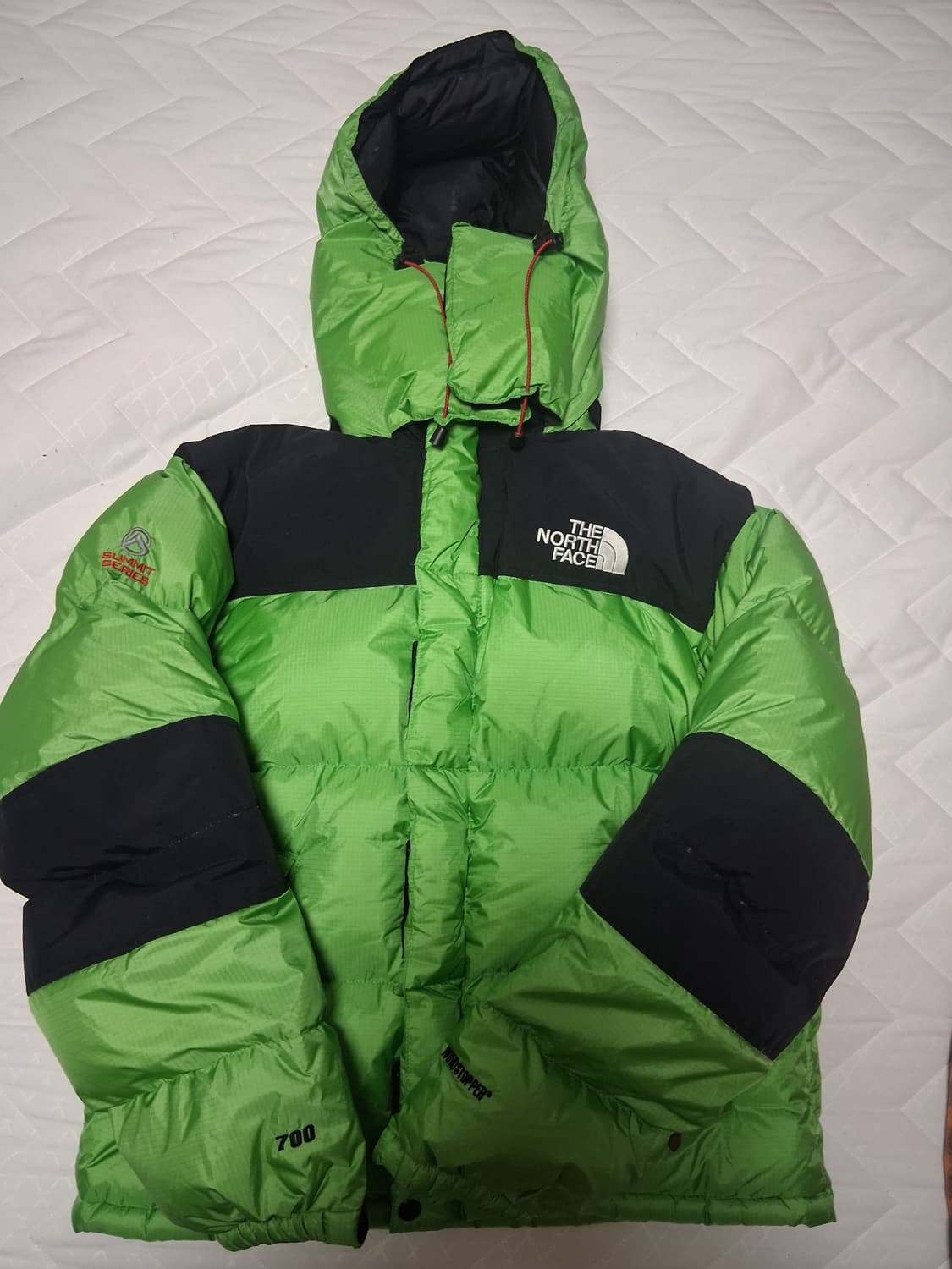 노스페이스 700 눕시 써밋 형광그린 패딩 상품이미지3