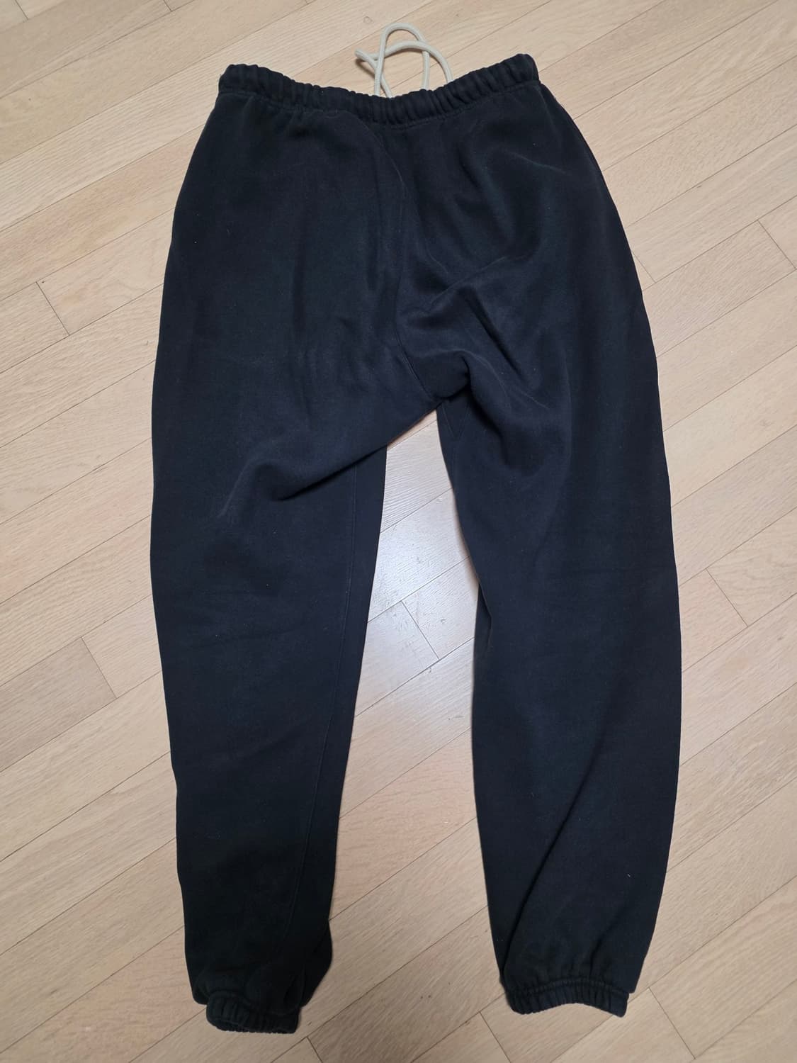 에센셜 제트블랙 후드 조거 셋업 L/S 상품이미지7