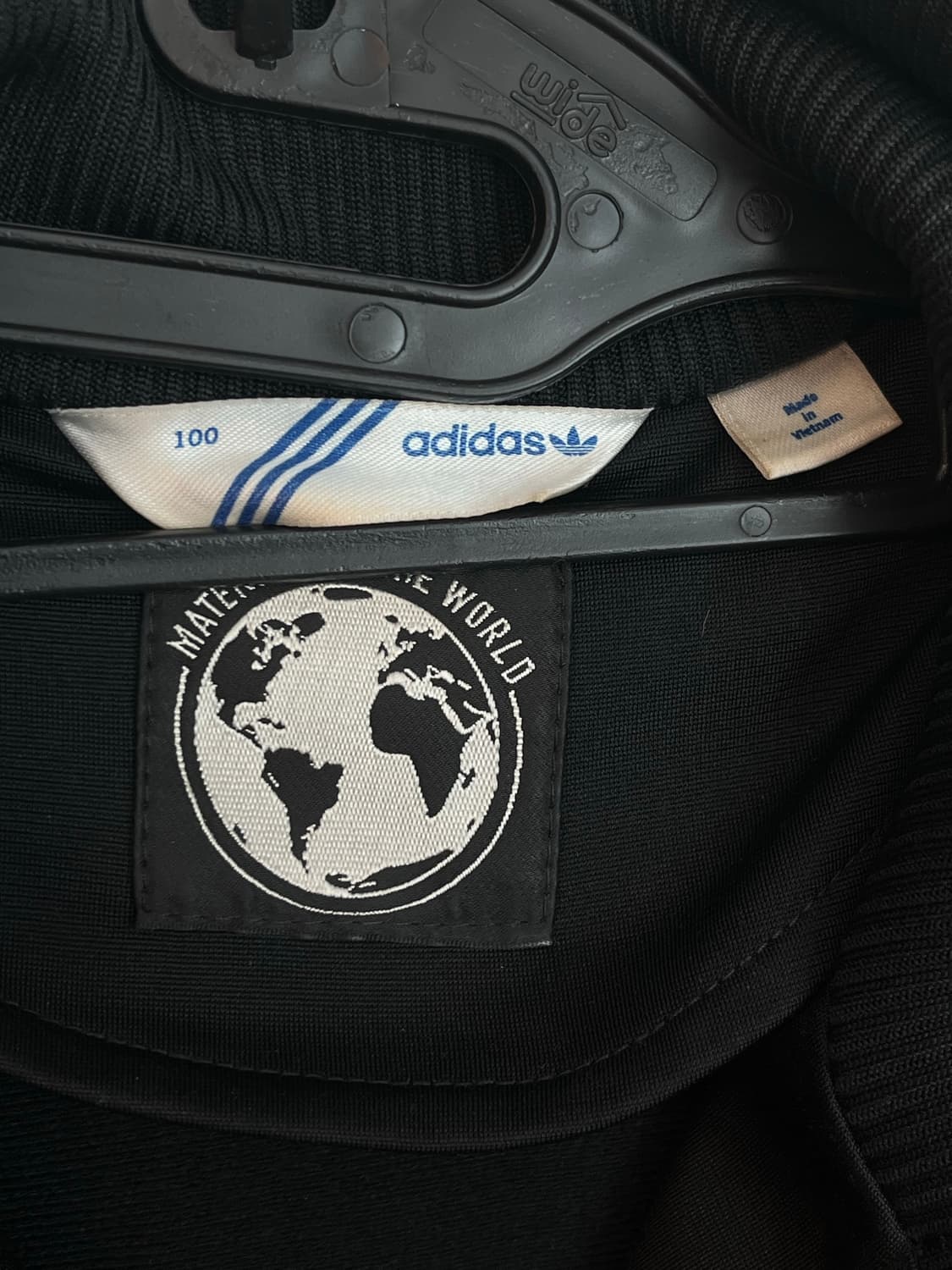 아디다스 스페인 장미 자수 검,빨 대장 져지 [100]  상품이미지5