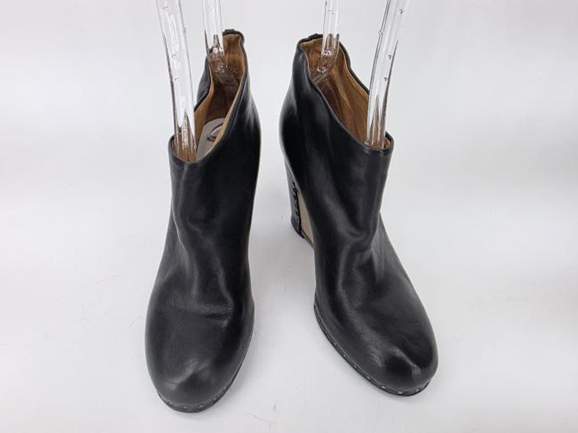 메종 마르지엘라 라인22 블랙 가죽 앵클부츠 상품이미지2