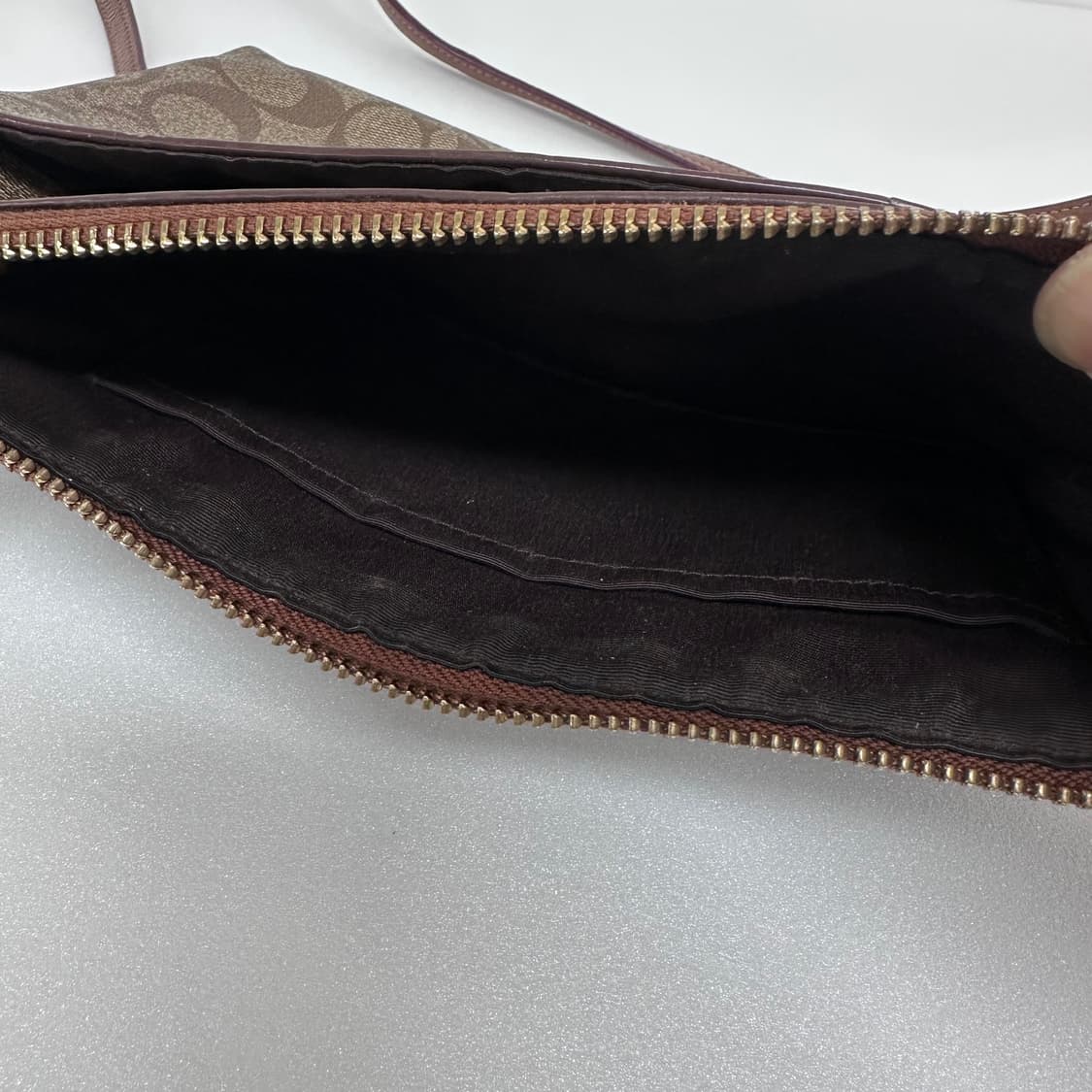 COACH 코치 시그니처 크로스백 숄더백 가방 상품이미지8