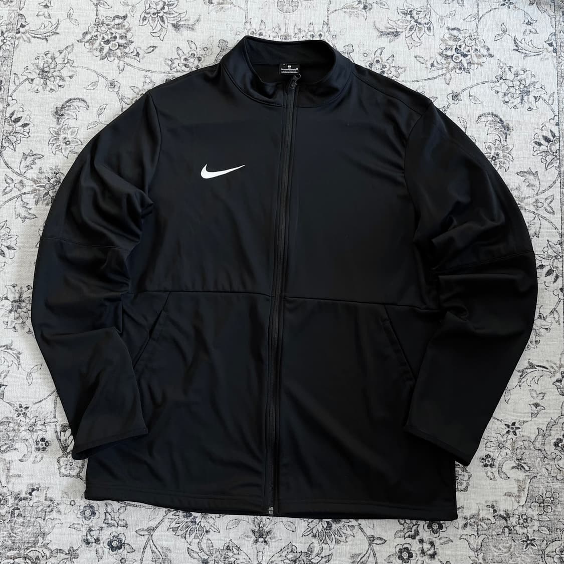 나이키 자수로고 드라이핏 러닝 져지 상품이미지1