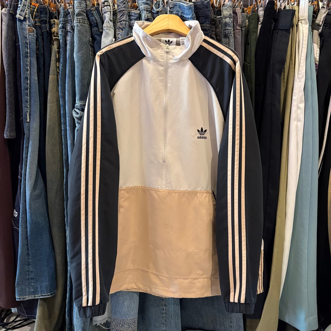 아디다스 우븐 아노락 반집업 웜업 상품이미지2