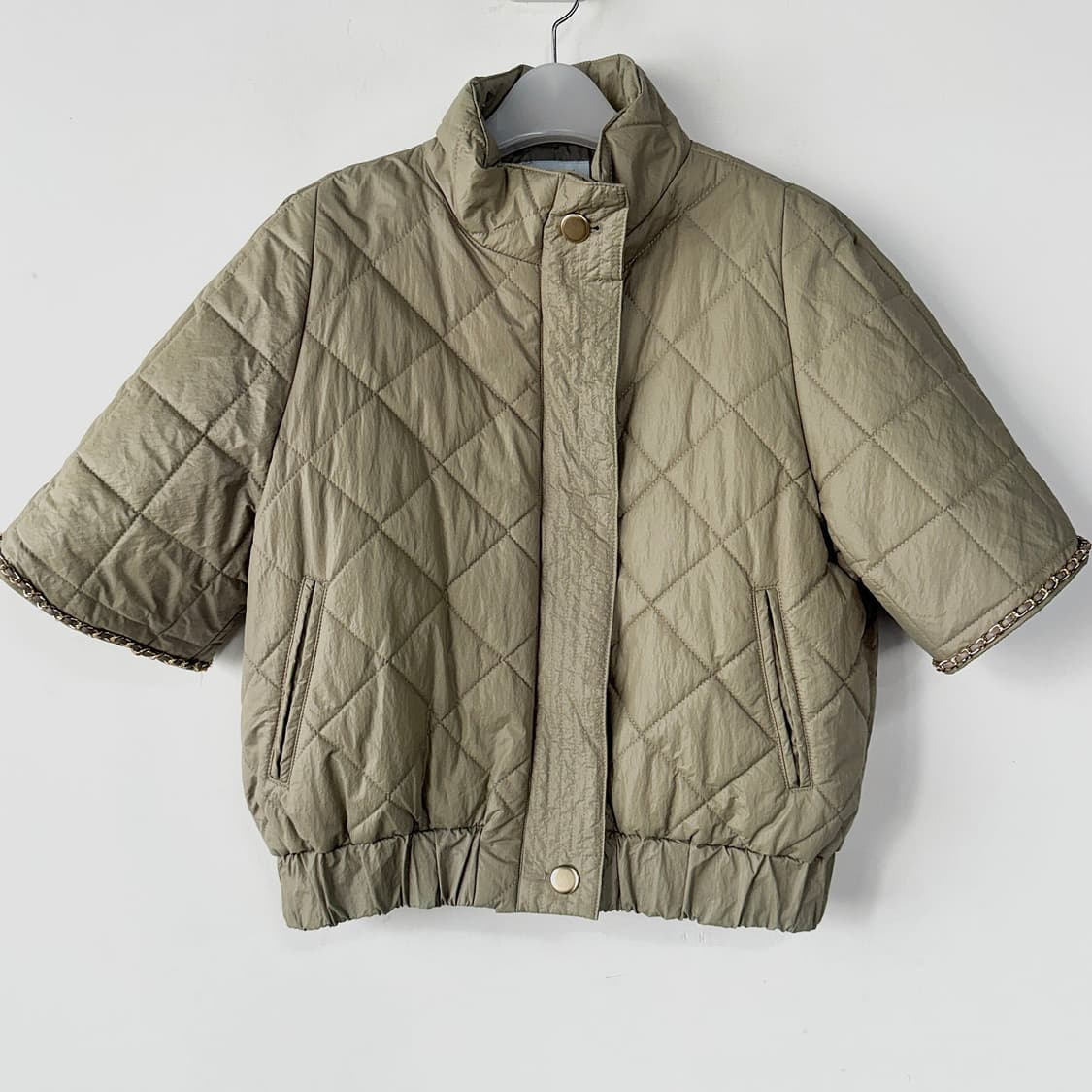 센존 블루라벨 반팔 체인 패딩 상품이미지1