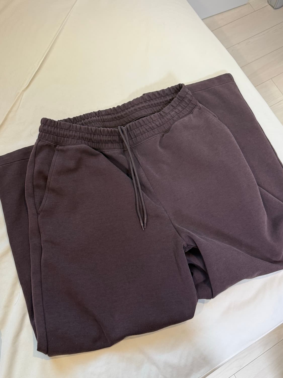 유니클로 C 스웨트와이드팬츠 다크브라운 L 상품이미지2