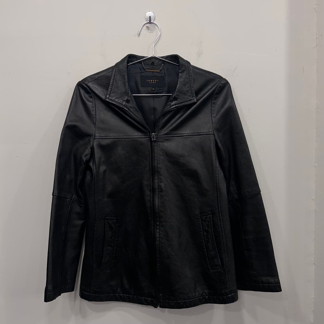 톰보이 램스킨 절개 하이넥 바이커 자켓 상품이미지2