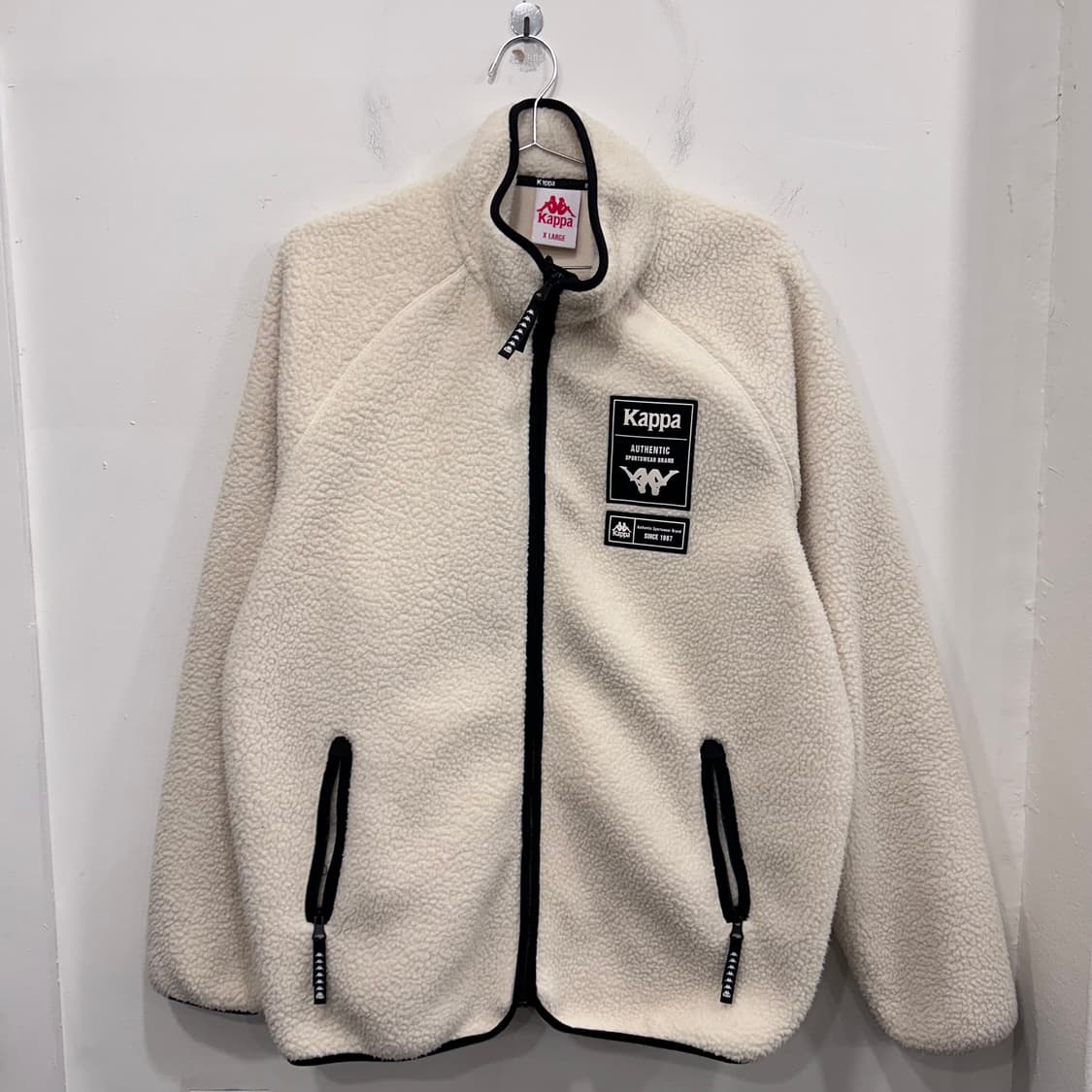 카파 러버와펜 오버핏 뽀글이 플리스 상품이미지2