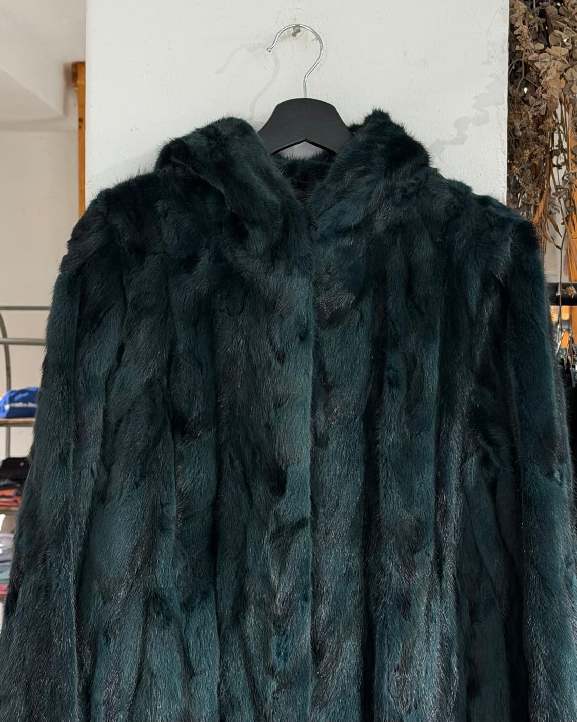 진도 끌레베 다크그린 후드 밍크 코트 상품이미지4