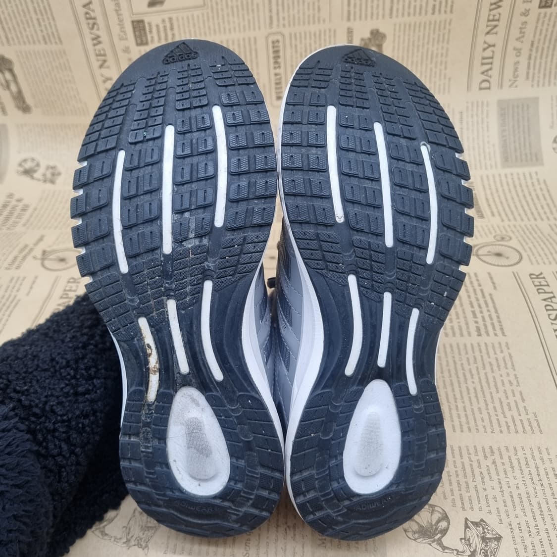 아디다스 듀라모 라이트 운동화220 상품이미지3