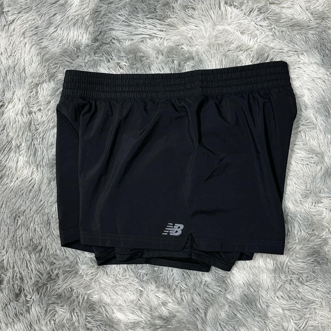뉴발란스 드라이 러닝 쇼츠 블랙 상품이미지1