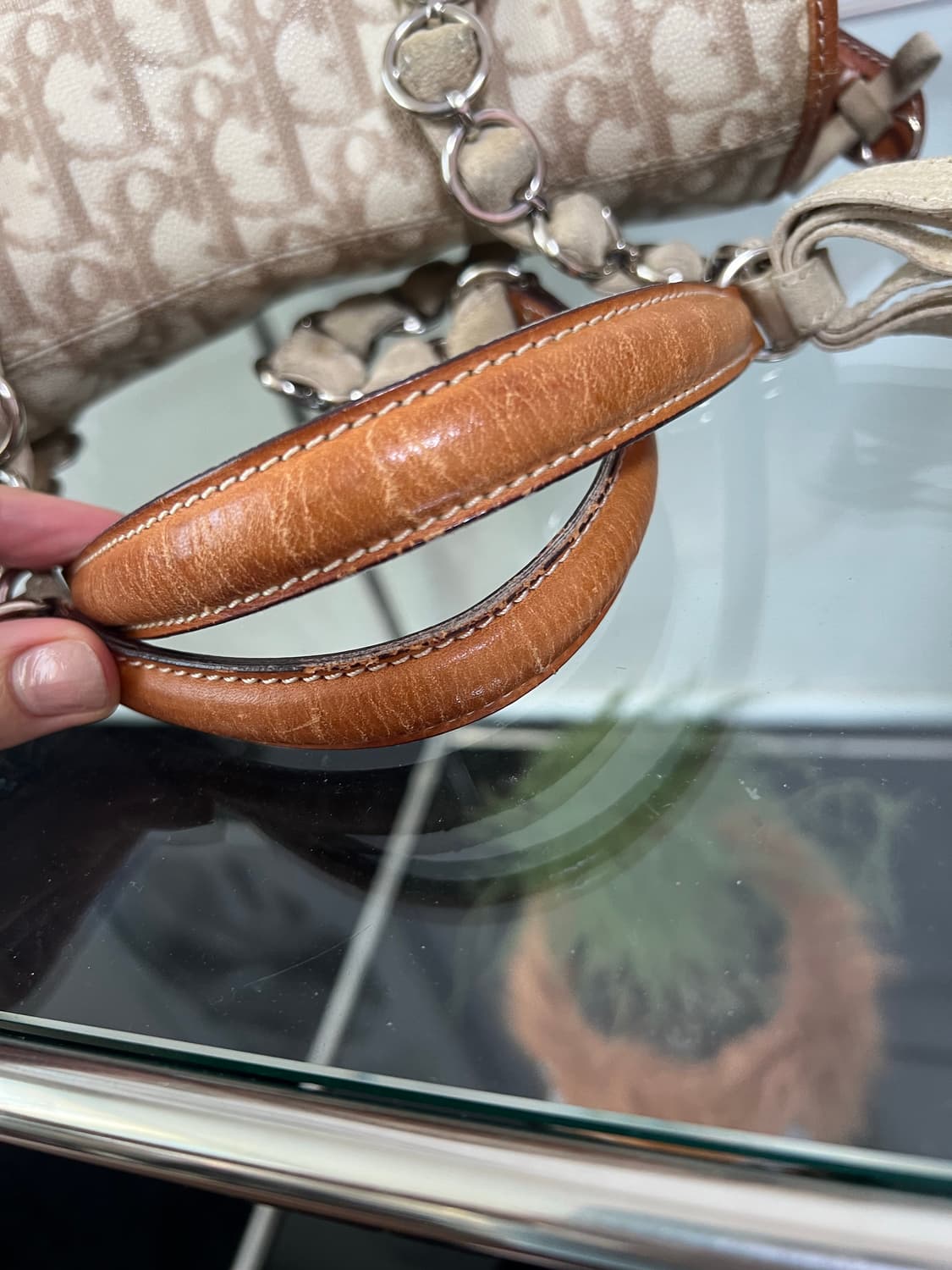 디올 로맨틱 트로터 하트 참 숄더백 상품이미지9