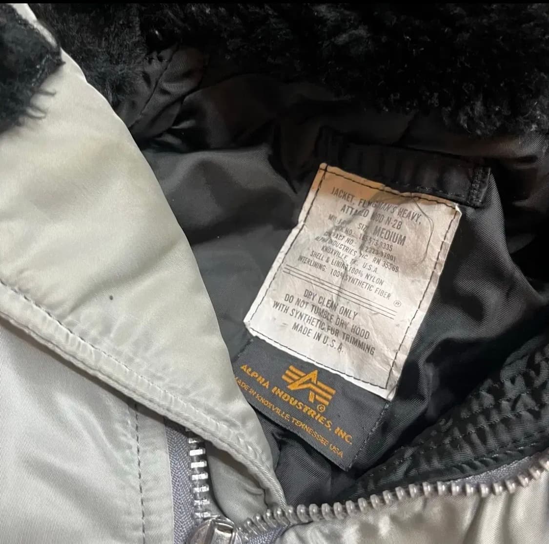 Alpha Industries 알파인더스트리 n2b 패딩 자켓 카키 상품이미지8