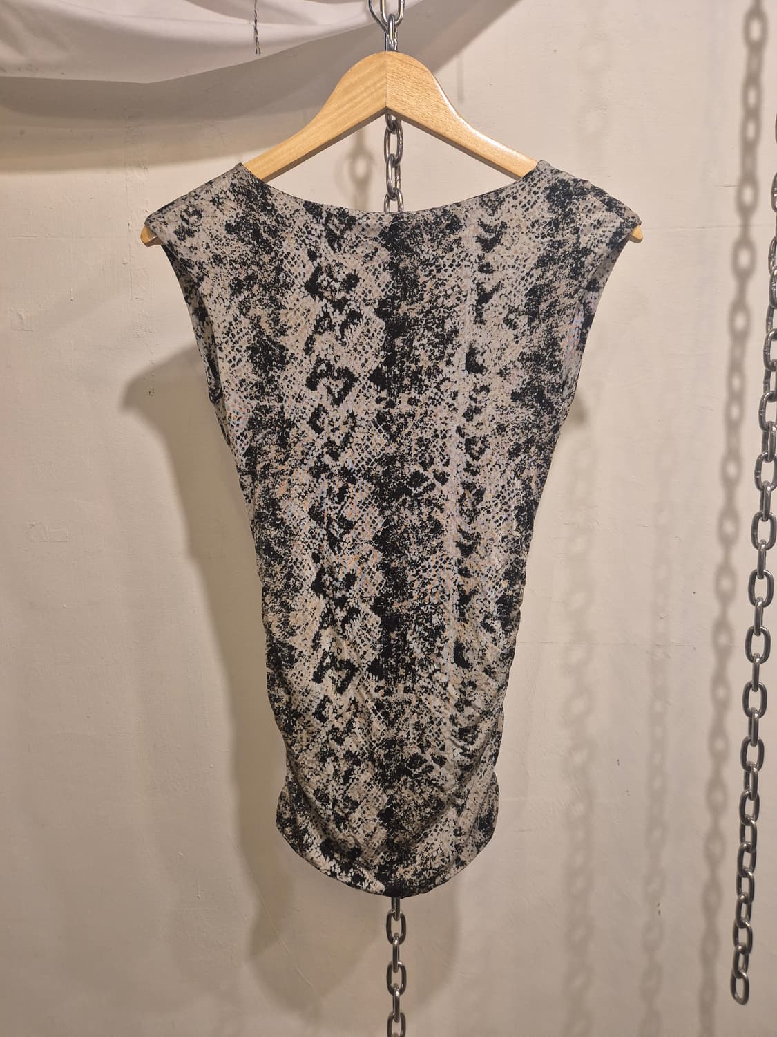 파이톤 패턴 셔링 블랙 베이지 슬리브리스 갸루 y2k 펑크 상품이미지4