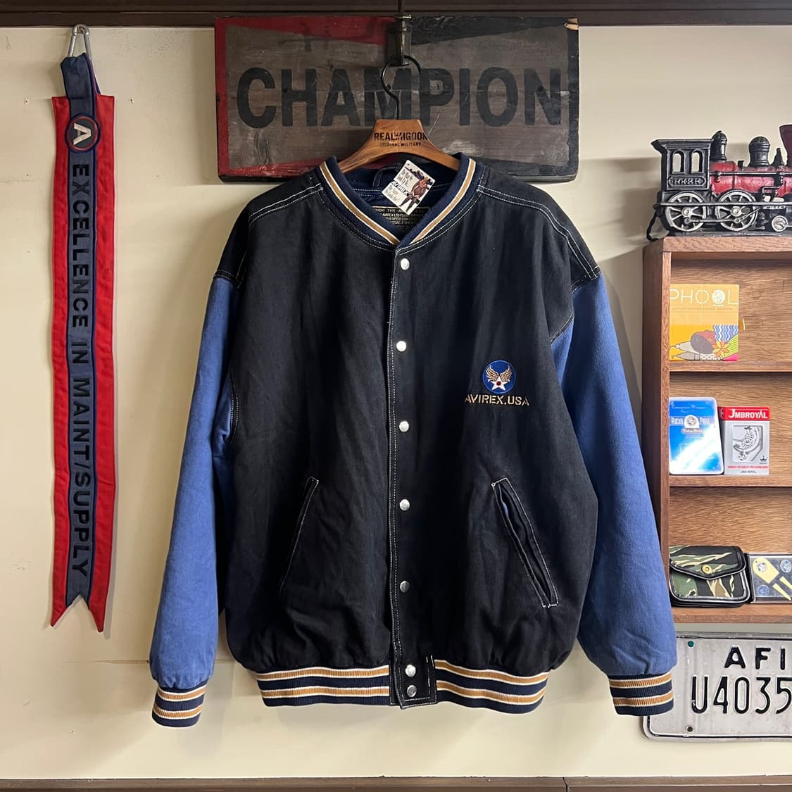 AVIREX Varsity Cotton Jacket Black/Blue 상품이미지1
