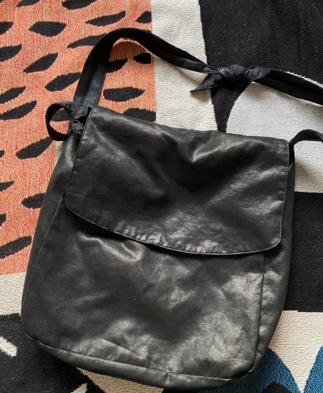 해칭룸 투페이스 리버시블 백팩 상품이미지1