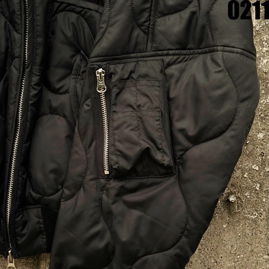 스티치컴즈블루 퀼팅 패딩 봄버 자켓 85 0211 상품이미지4