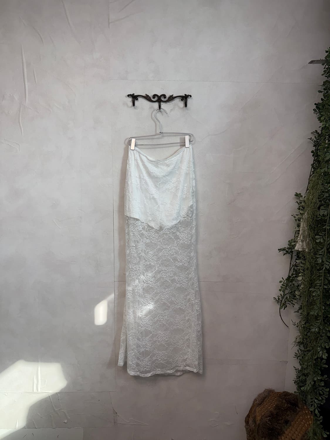 White oriental floral lace slit maxi sk 상품이미지3