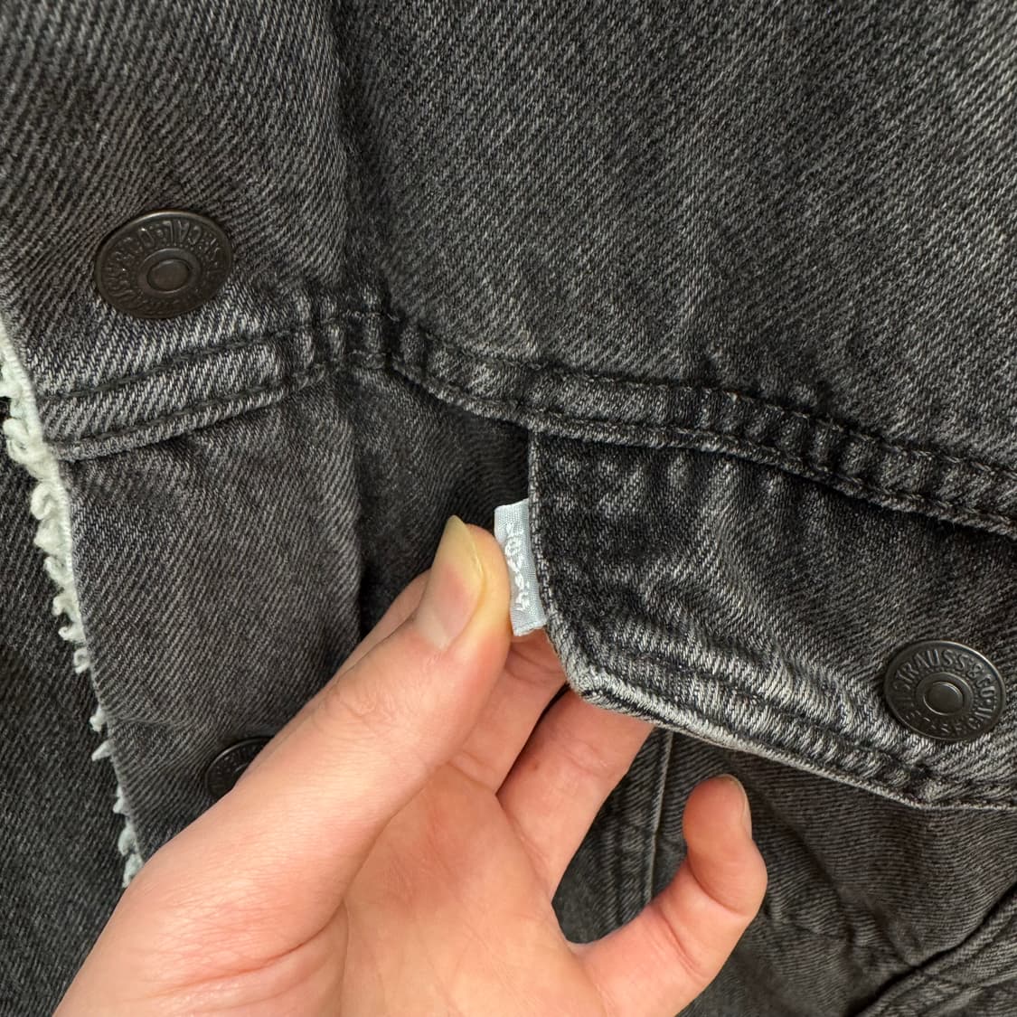 리바이스 타입 3 실버탭 쉐르파 흑청 데님 트러커 자켓 상품이미지5