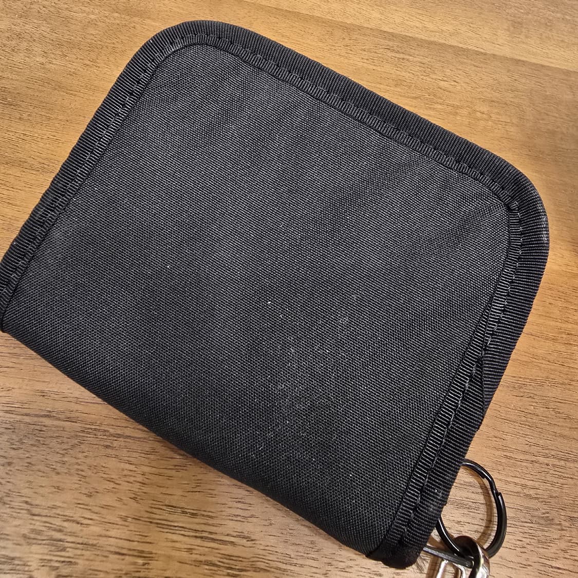 나이키 카드지갑 넥 월렛 지퍼형 트래블 지갑 블랙 (스트랩 포함) 상품이미지3