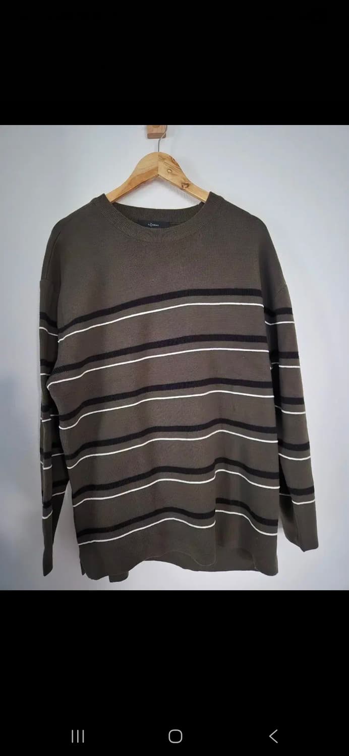 [105] 일꼬르소 세미오버 카키 스트라이프 풀오버 니트 상품이미지1