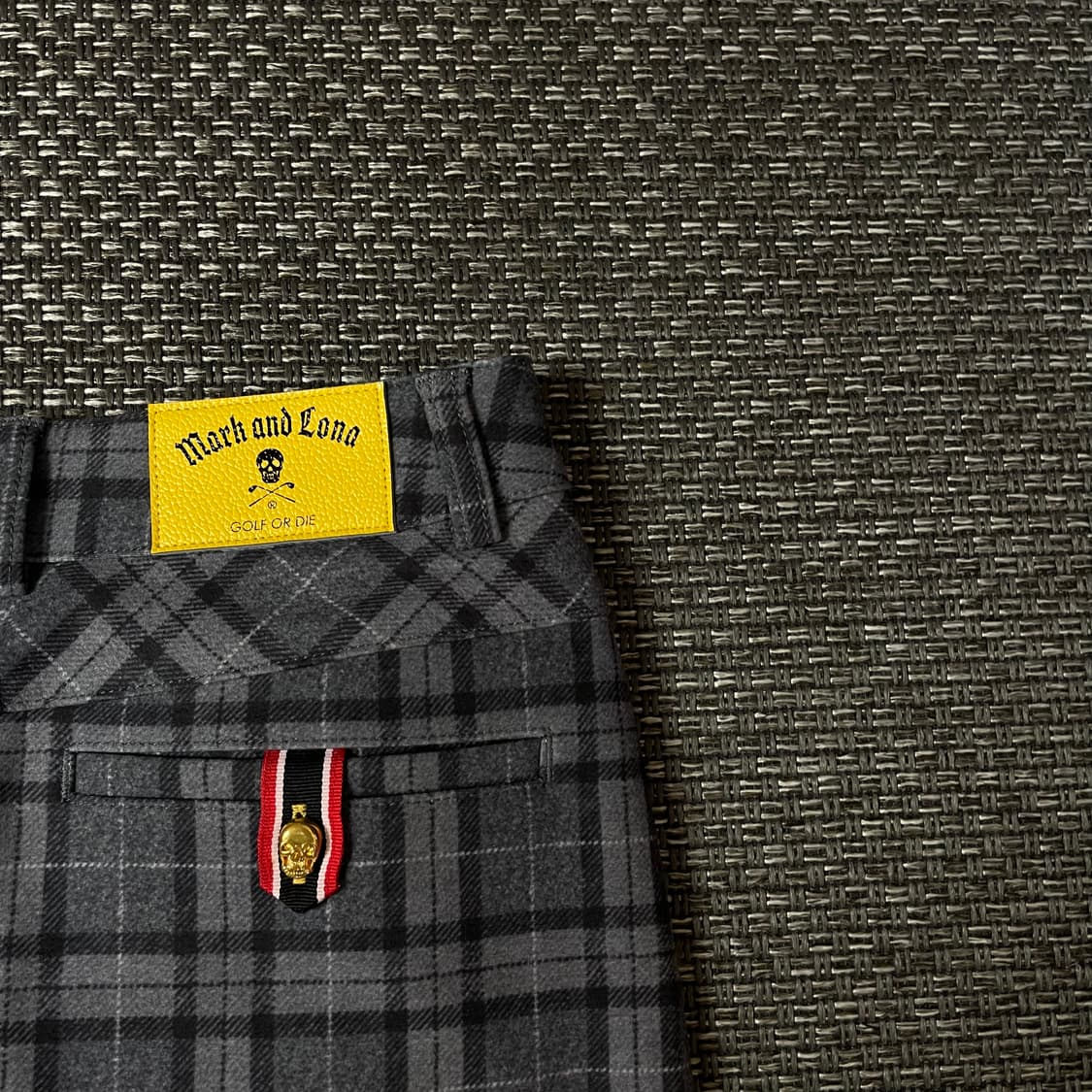  (28) 마크앤로나 그레이 체크 기모 골프 미니 스커트 상품이미지5