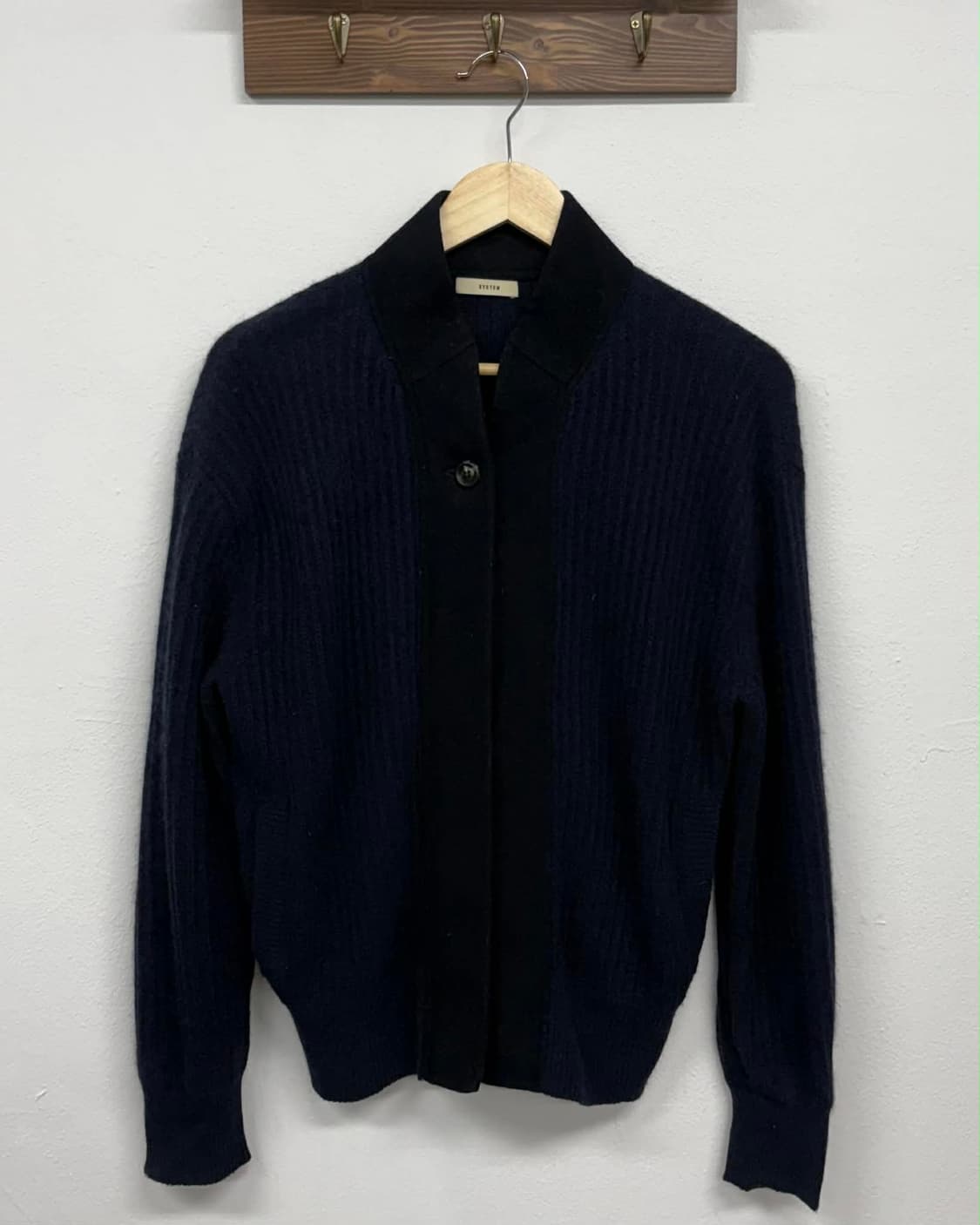 [90] 시스템 한섬 준신형 라쿤 울 네이비 니트 가디건 상품이미지1