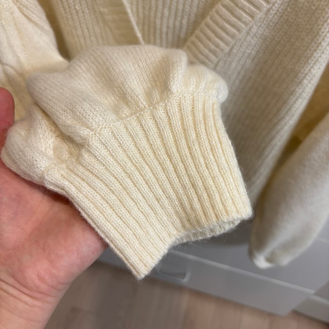 일본제 양모혼방 아이보리 크림 니트 가디건 M 상품이미지4