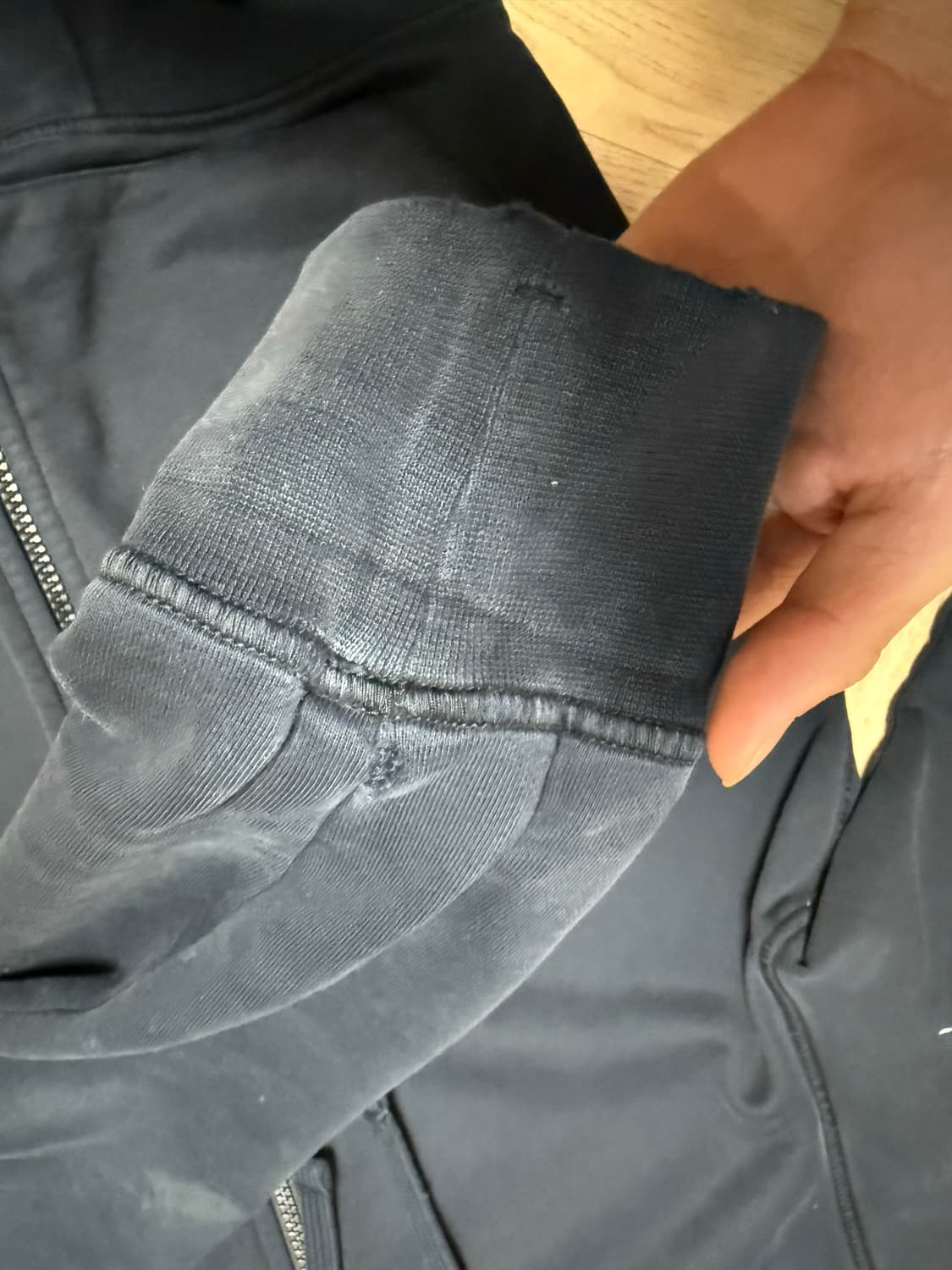 스톤아일랜드 후드집업 상품이미지5