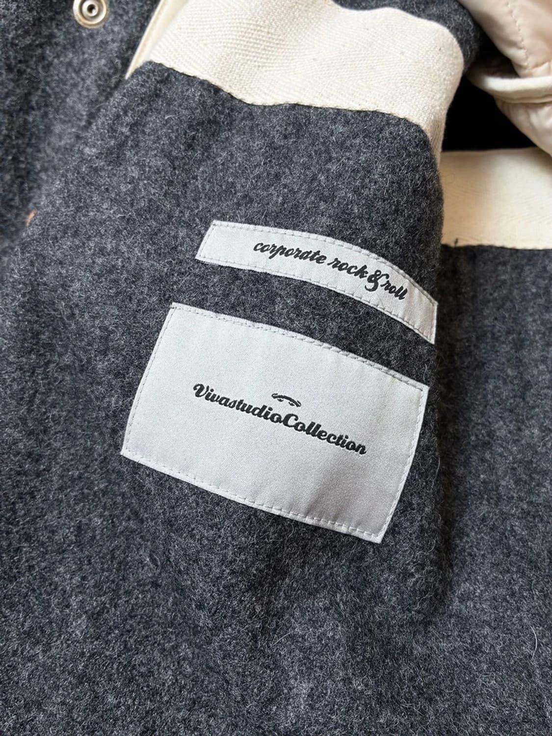 비바스튜디오 코퍼레이트 락앤롤 후디 더플 코트 PN7662 상품이미지7