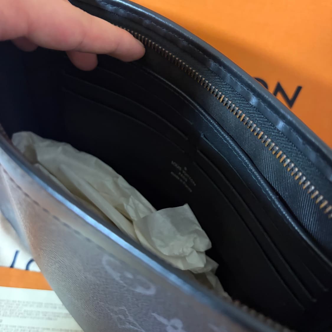 [ 정품 ] 루이비통 이클립스 포쉐트 보야주 클러치백 상품이미지8