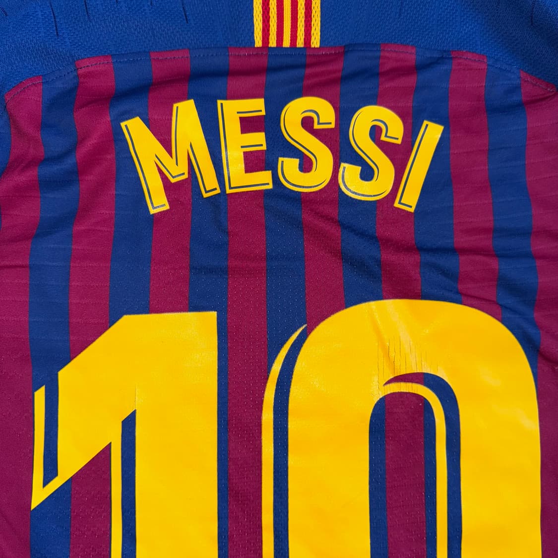 18-19 나이키 바르셀로나 어센틱 홈 유니폼 #10 메시 상품이미지8