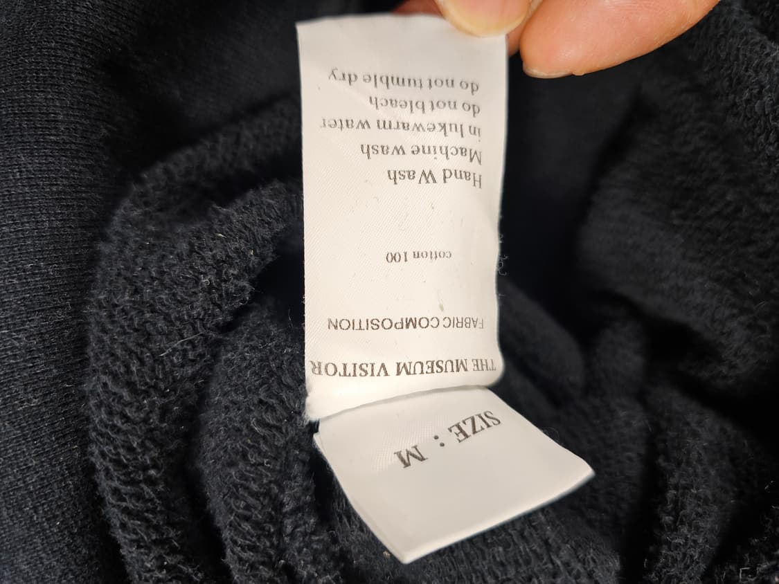 더뮤지엄비지터후드집업 상품이미지3