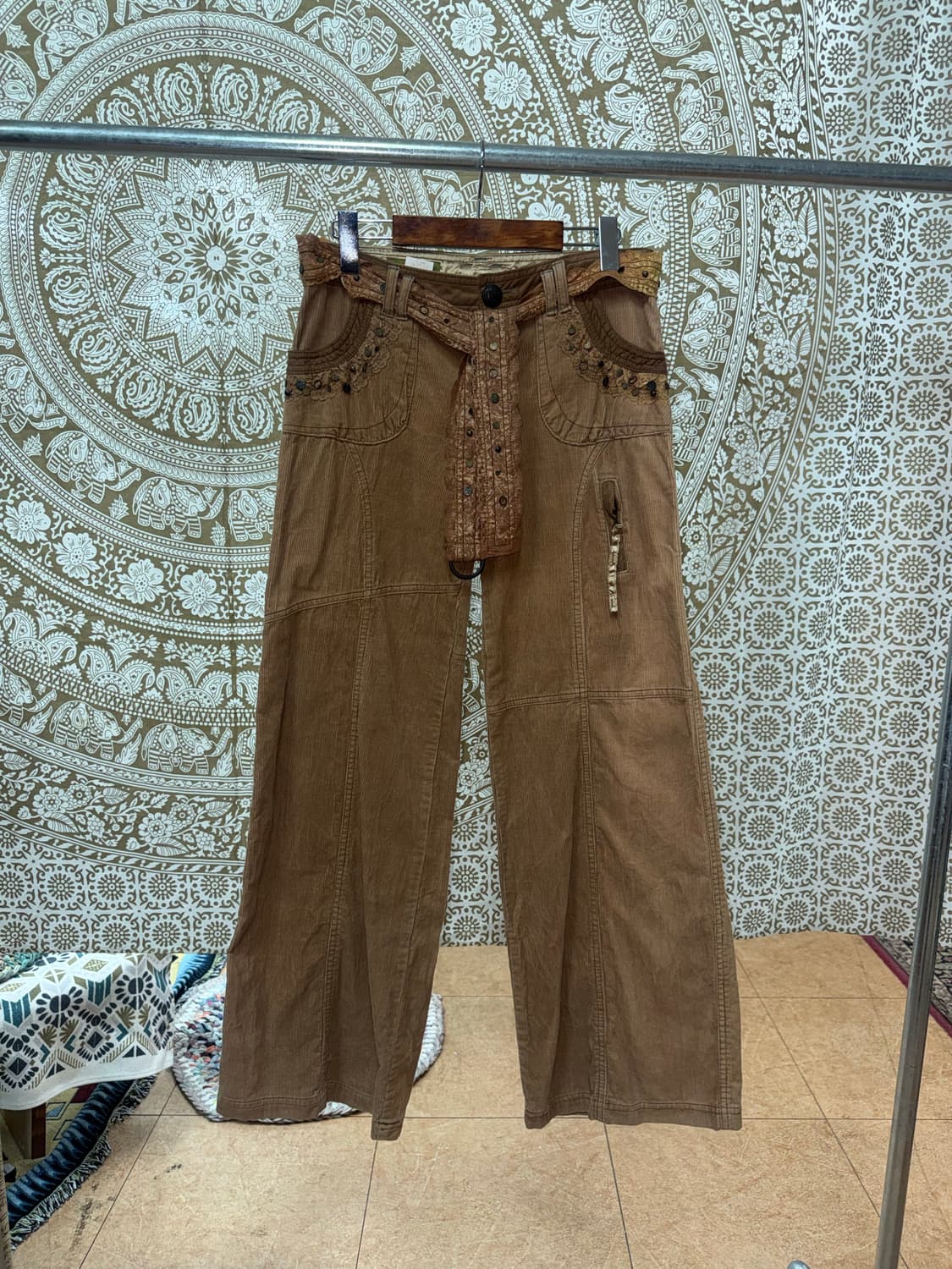 BANILAB 빈티지 여성 골덴 코듀로이 디테일 팬츠  상품이미지3