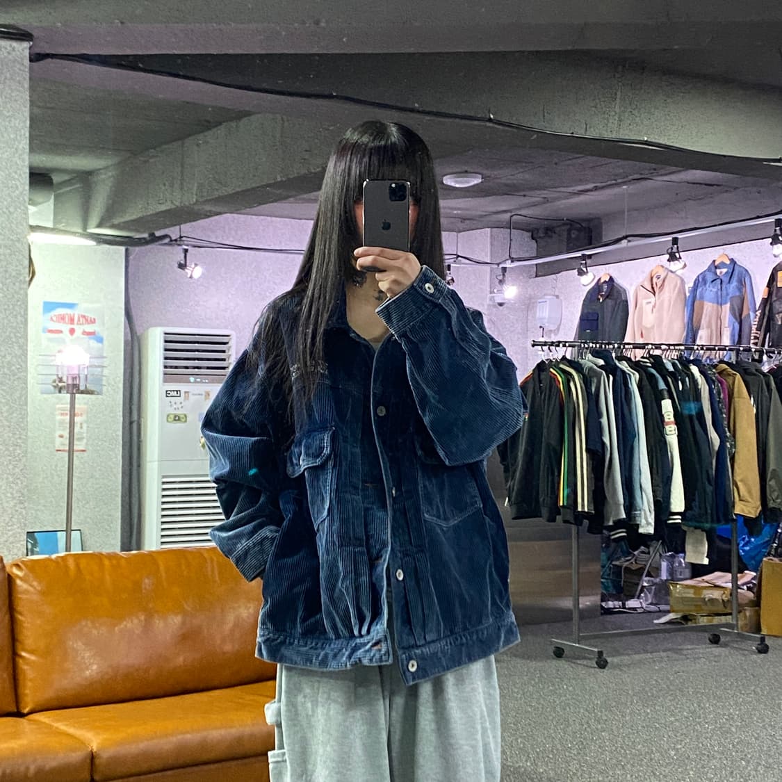 예스아이씨 네이비 자수 스펠아웃로고 코듀로이 트러커 자켓 B4472 상품이미지1