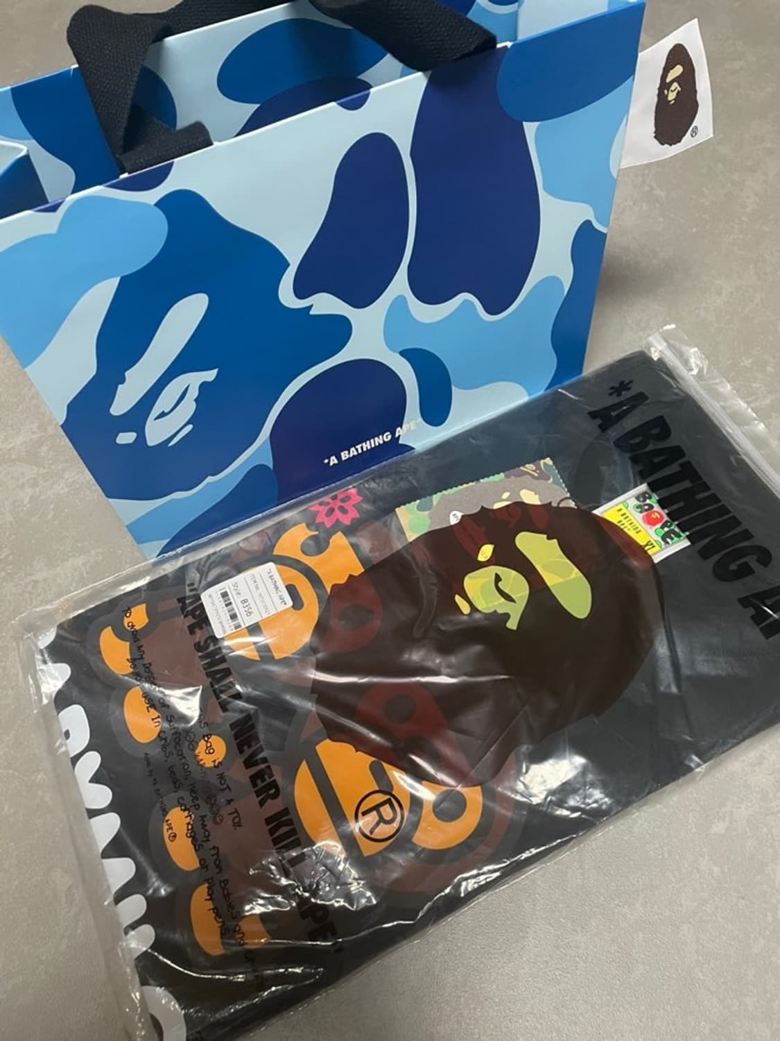 베이프 사쿠라 베이비 마일로 반팔 티셔츠 블랙 상품이미지2