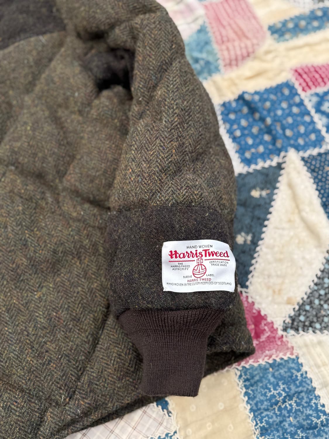 Eddie Bauer x Harris Tweed Skyliner Down 상품이미지4