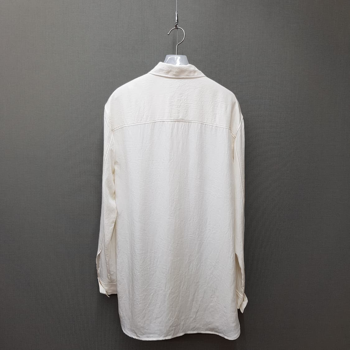 띠어리(Theory) 트리아세테이트 베이직 셔츠 P사이즈 상품이미지5