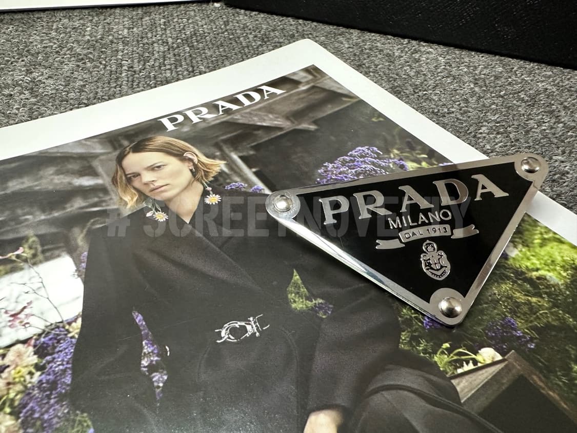 샤넬 사각 핸드메이드 헤어핀 블랙 (1ps) 상품이미지9