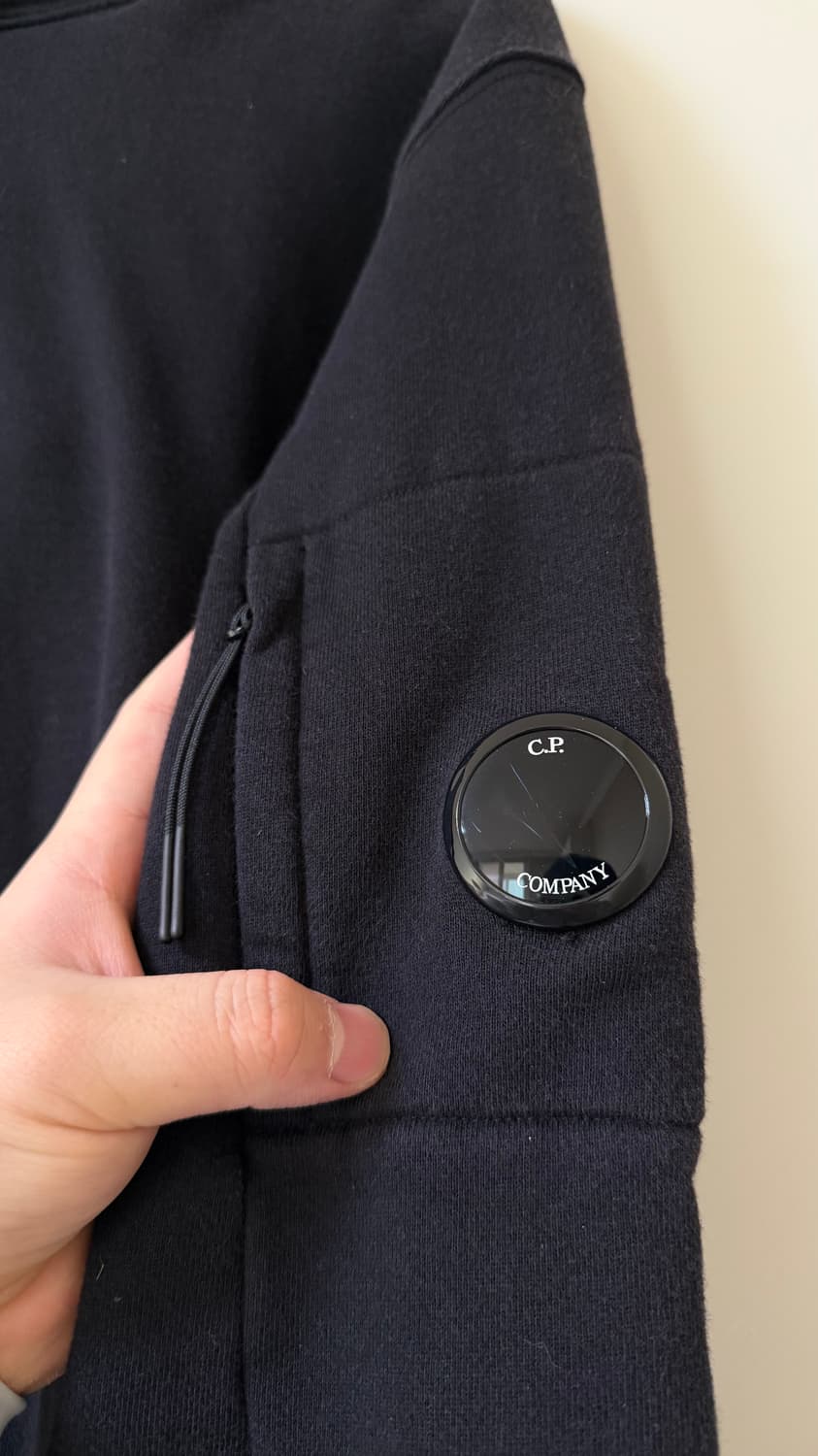 cp컴퍼니 후드티 블랙 L 상품이미지3