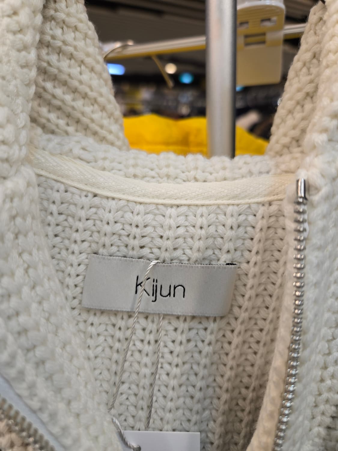 [쿨거환영] KIJUN 크로셰 니트 크롭 후드 집업 상품이미지6