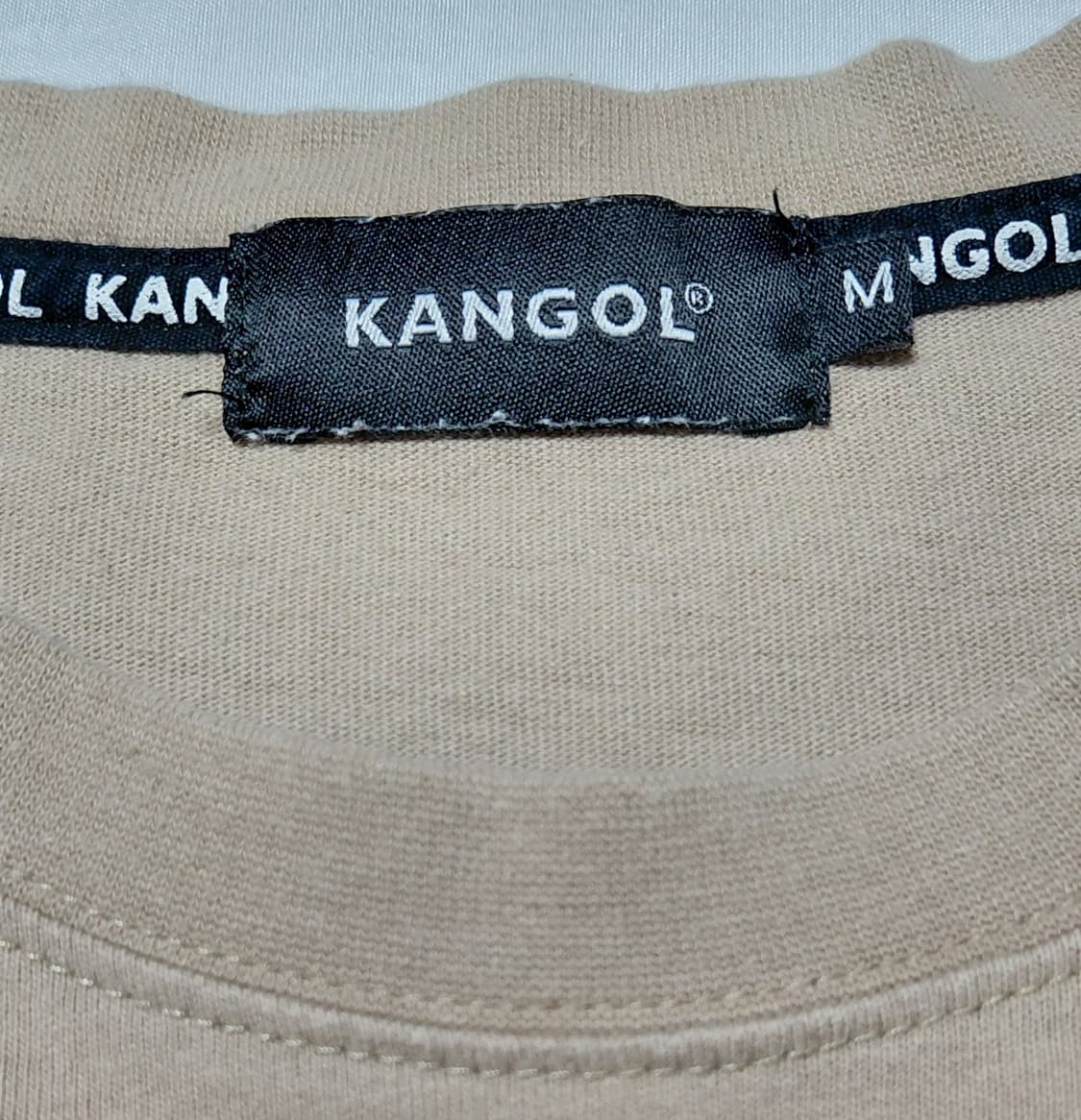 [M] 캉골(KANGOL) 그래피티 박스 로고 반팔 티셔츠 (베이지) 상품이미지6